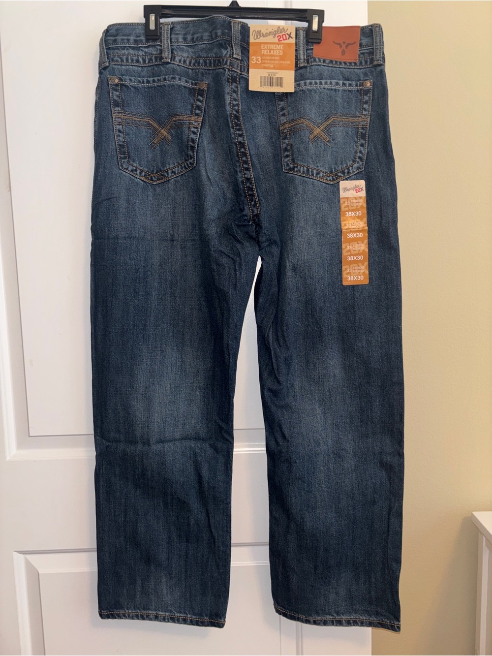 Wrangler Men's 20X Extreme Relaxed Jean 38x30 - NWT - Picture 4 of 7